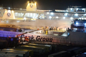 Gümrük Limanı'nda yangın çıktı