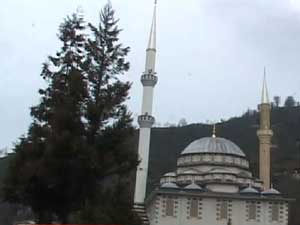 Rize'de çay parasıyla cami yaptırdılar