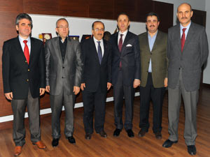 "Gümrükçüoğlu Trabzon için bir şanstır"