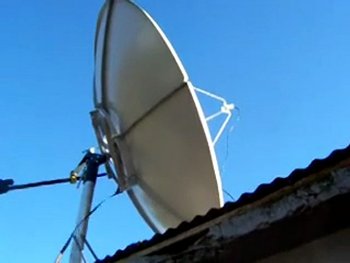 Çanak anten ayarlarken öldü