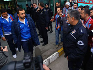 TS'ye Bursa'da görkemli karşılama