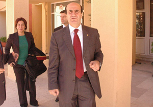 Tekel ihalesi karıştırdı