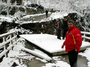 Köylülerin köprü isyanı!