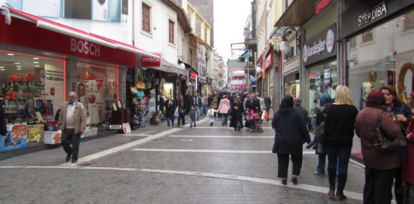 Sıcak para gitti esnaf bitti!