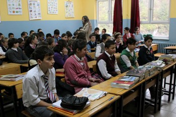 KTÜ'lülerden anlamlı yardım