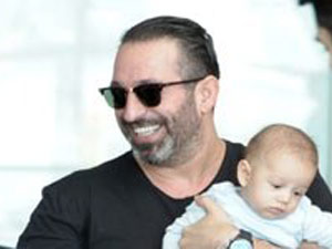 Cem Yılmaz: "İdeal babayım"