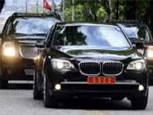 Başbakanlık konvoyunda zinirleme kaza