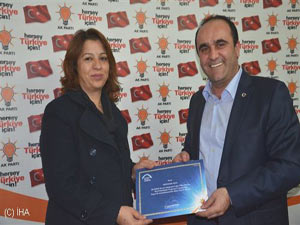 "Siyasette Artık Kadınlarda Söz Sahibi"