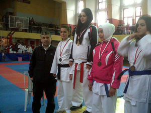 Kutlu Spor Madalyalarla Döndü!