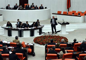 İnce: Sss, Allah'ın belası adam!