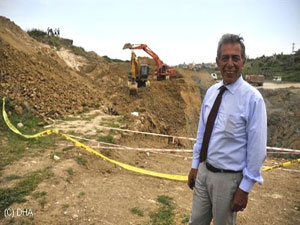 Define için çuvalla para döktü