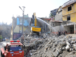 Tabakhane'de yıkılan bina sayısı 180'e ulaştı