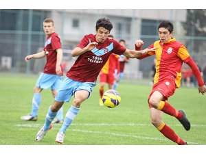 Trabzonspor A2 Galatasaray ile oynadı