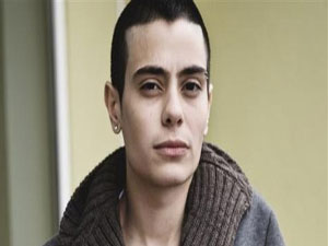 Cinsiyet değiştirdi ama....