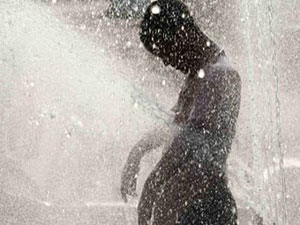 Ölümcül festivalde 320 kişi öldü