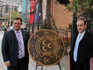 MHP çelengi karakolluk oldu