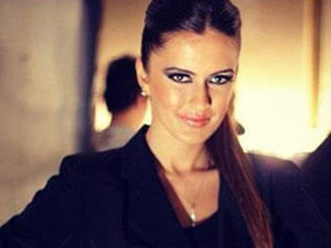 Ünlü Modele asansörde taciz!