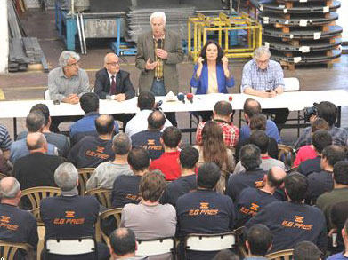 Akil insan: Ben şimdi vatan hainiyim...