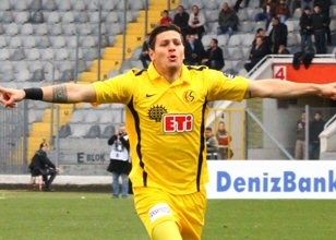 Eskişehirspor 90+4'te güldü!