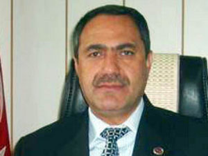 CHP'den istifa etti BDP'ye katılacak