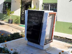 Atatürk Büstünü 6 ayda koyamadılar