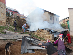 Gümüşhane Şiran'da yangın paniğe neden oldu