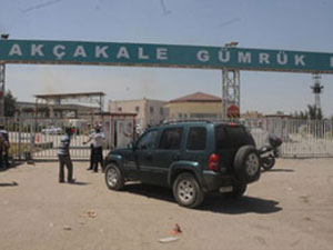 Suryeliler Sınır Kapısına saldırdı!