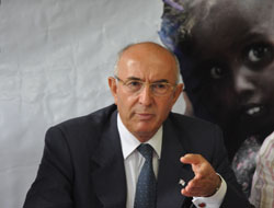 Küçükali"TS başkan adayları birleşsin"