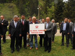 Kızılcık;"Bizim petrolümüz sizlersiniz"