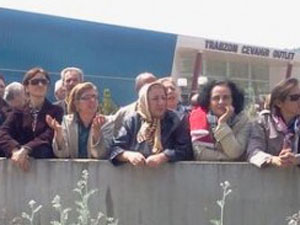 “AKP’nin akili, Trabzon’dan defol”