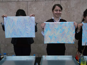 Dünyanın en büyük Ebrusu Trabzon'da