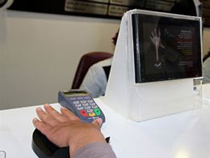 Hastalar parmak izinden tanınacak