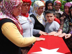 Ordu şehidini uğurladı