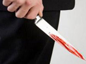 Komşusunu 5 yerinden bıçakladı