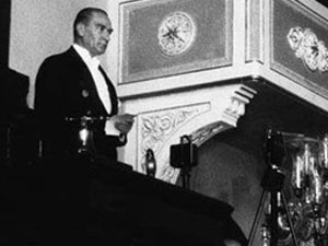 Azerbaycan'da Atatürk yasağı!