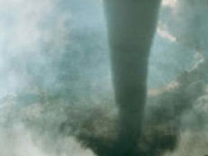 Mersin'de hortum: 2 kişi hayatını kaybetti