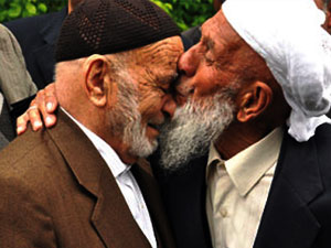 Trabzonlu Gazinin ağlatan buluşması!