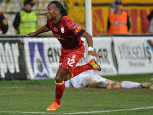 Drogba ve Webo, Bakan Kılıç ile buluştu