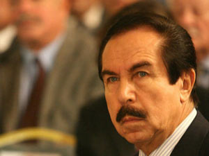 Eski OHAL Valisi İntihar Etti!