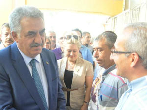 Suriye sınırına 2.5 kilometrelik duvar..