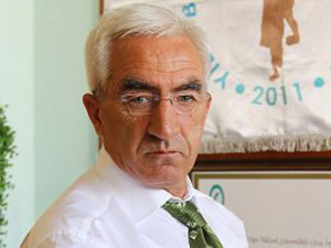 Cezaevi müdürüne silahlı saldırı