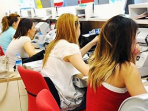 Öğrenci otobüsü devrildi!