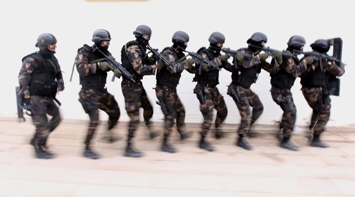 Emniyet istihbaratta deprem