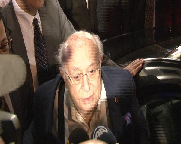 Nazmiye Demirel Hayatını kaybetti