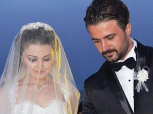 Başkan, Onur'a ilk imzayı attırdı