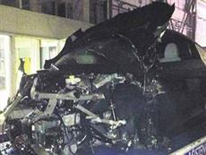 Yıldız futbolcu kaza geçirdi!