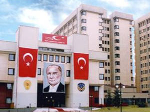 Polis görev yapmaya devam edecek