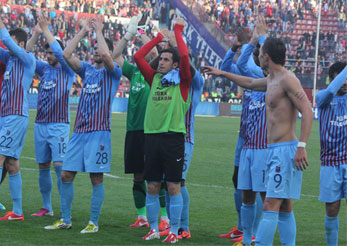 Anayasa mahkemesinden kulüplere şok