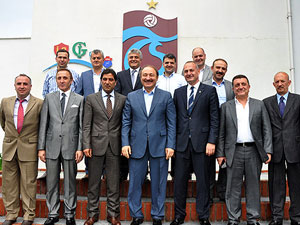 Faruk Özak'tan Trabzonspor'a ziyaret