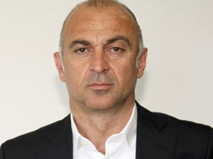 Özer ve Çağlar gündemde mi?